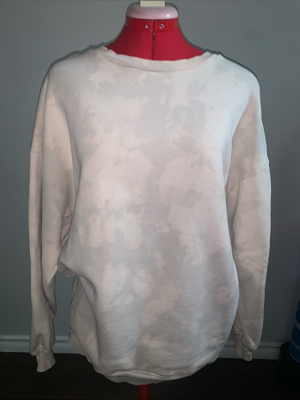 Zara Off-White Tie-Dye Crewneck Sweatshirt